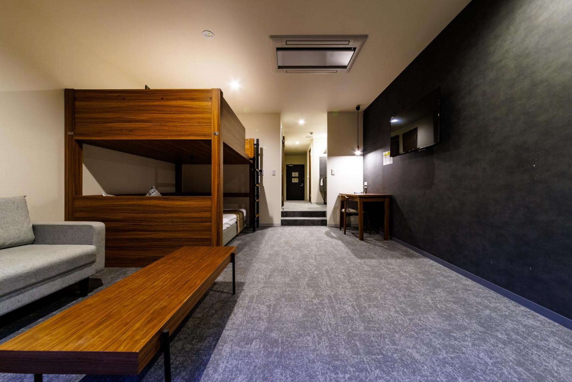 Stay & Go Shinsaibashi-Kita Осака Номер фото